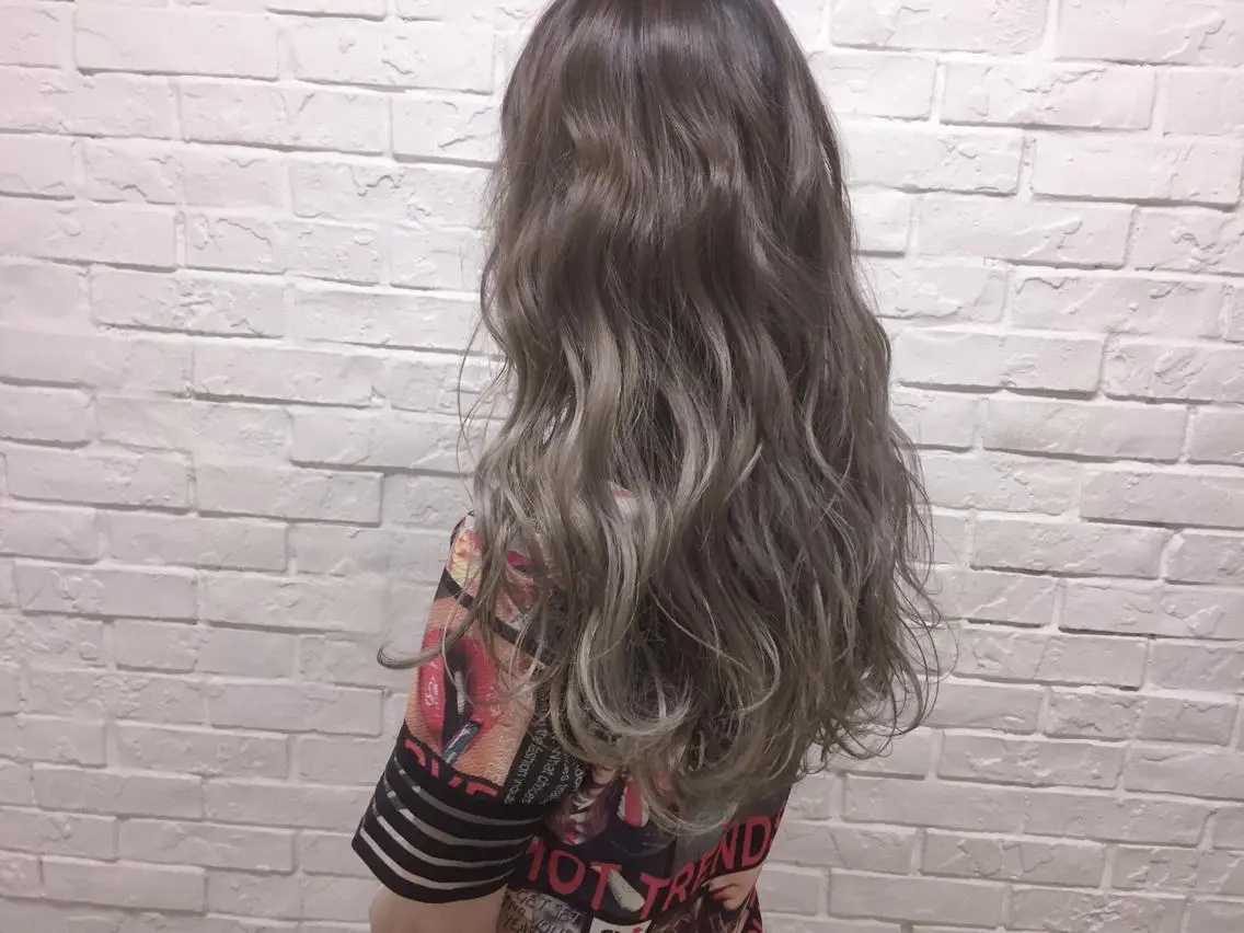 ロング カラー グラデーションカラー グレージュ salonF 🔸hamaのマツエク・マツパデザイン