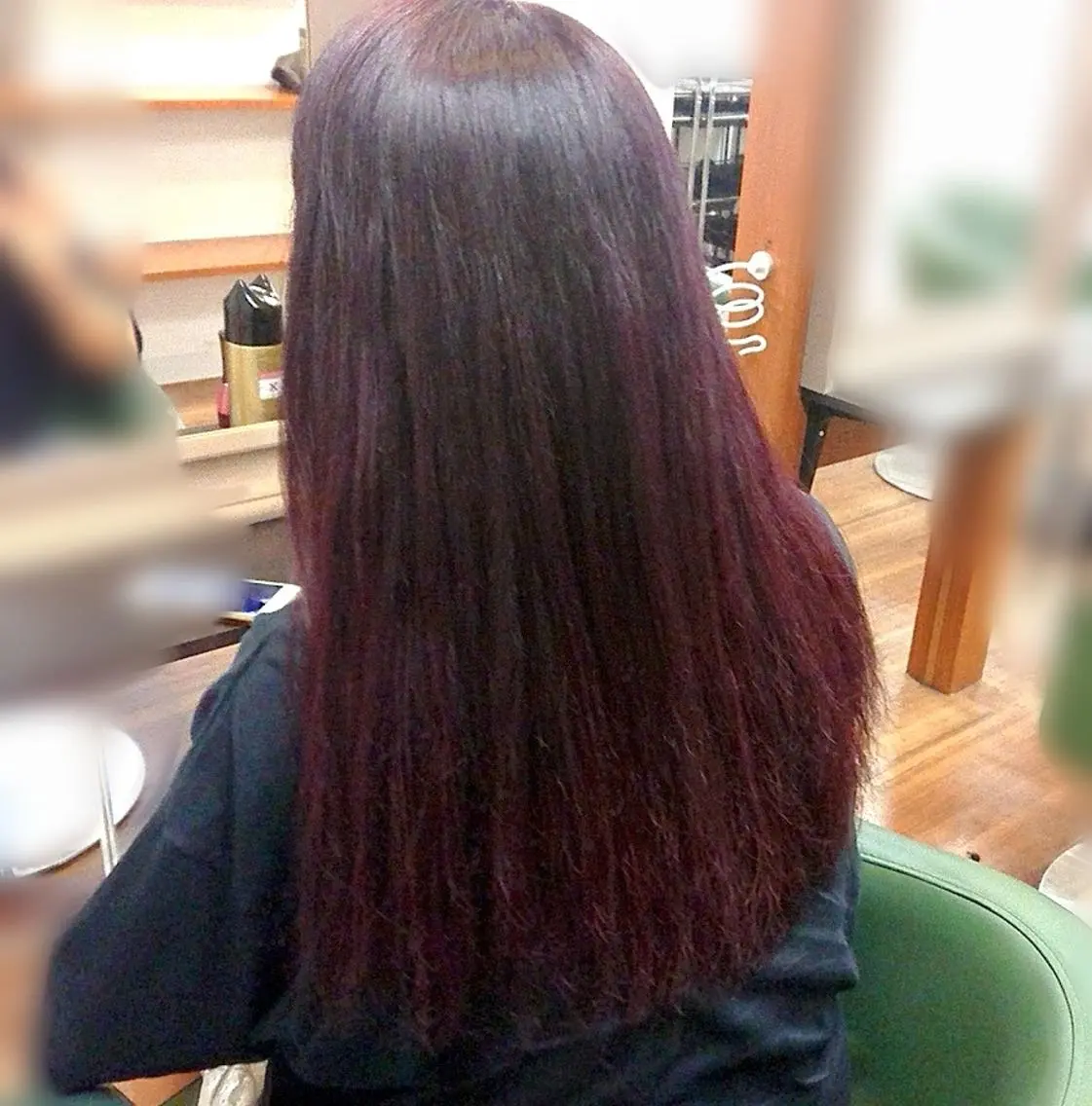 ロング パープルカラー カット ヘアカラー トリートメント 渡辺 康行のヘアスタイル