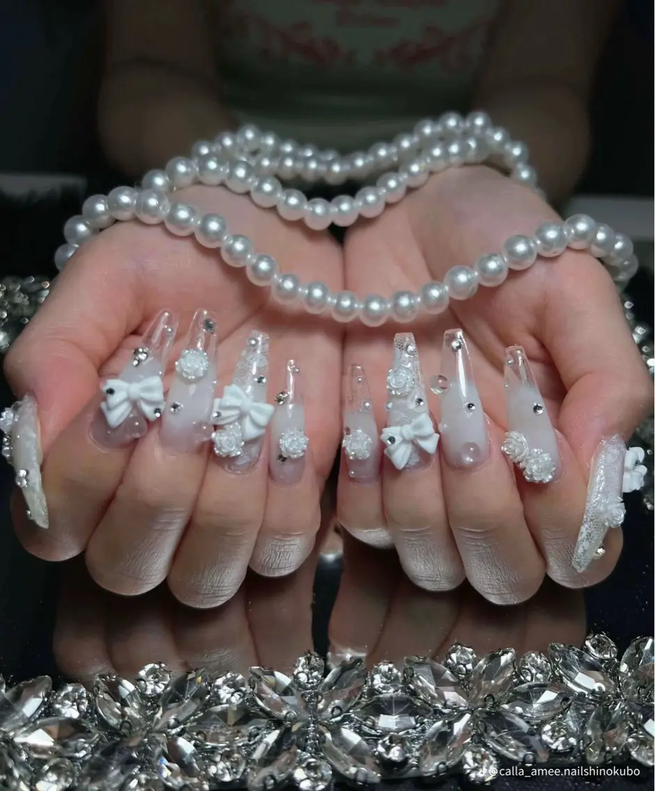 ネイル アートネイル ボルドー フレンチネイル ジェルネイル 氷ネイル・うるうるネイル ハンドネイル Yuki Nailsalonのネイルデザイン