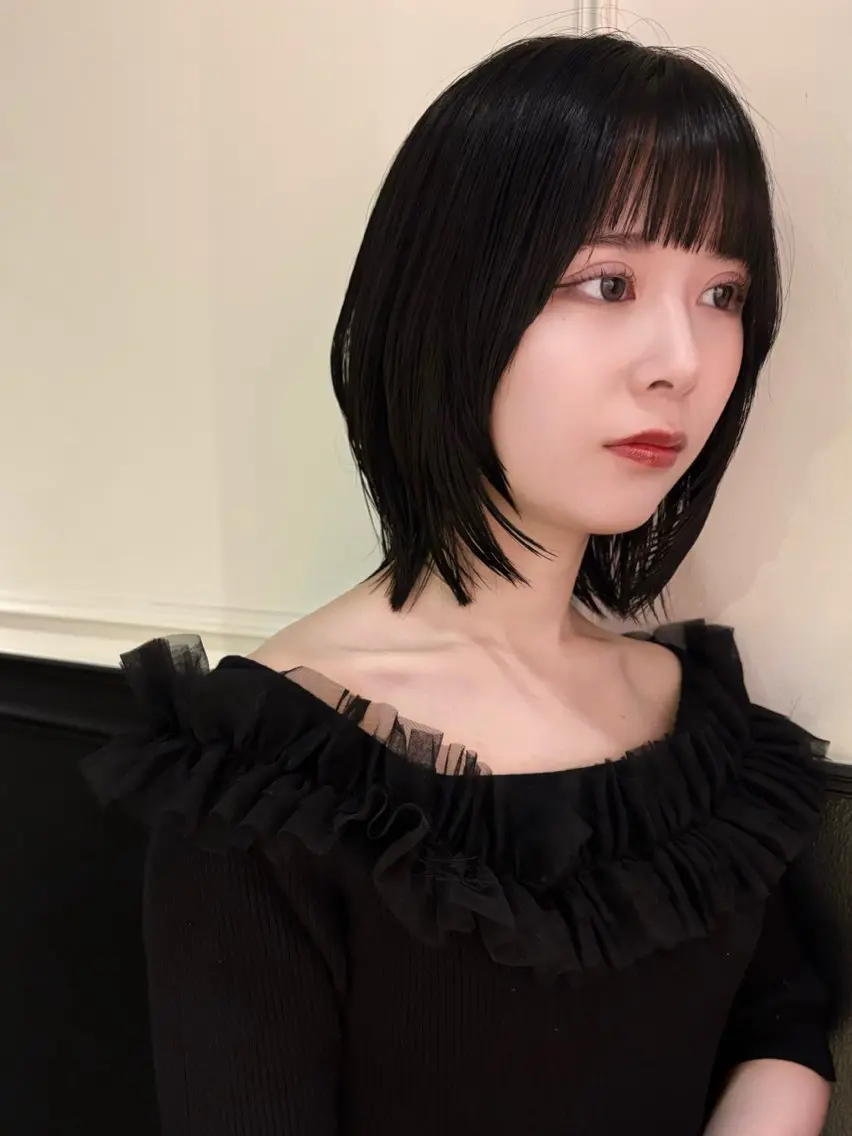 【極上の手触り】骨格補正カット+髪質改善艶カラー+髪質改善TRの写真