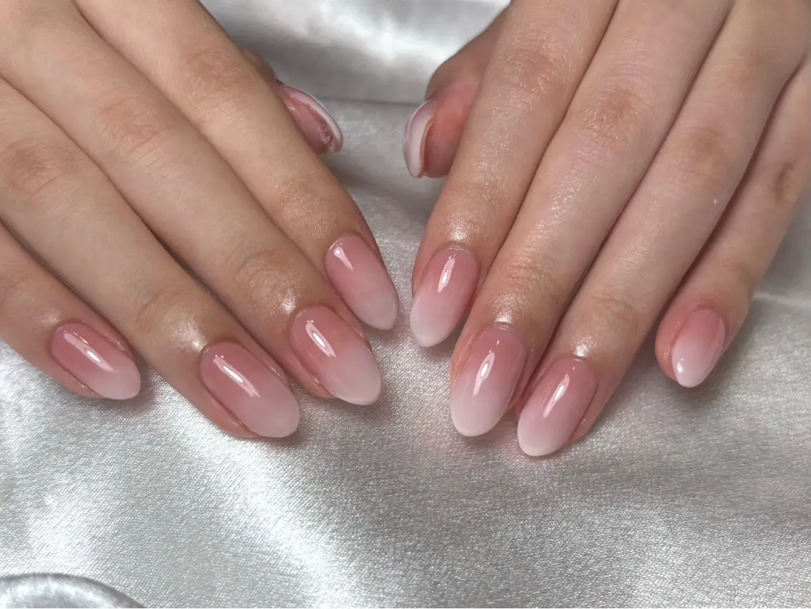 ミディアム ハンドネイル Nailsalon Puttiのネイルデザイン