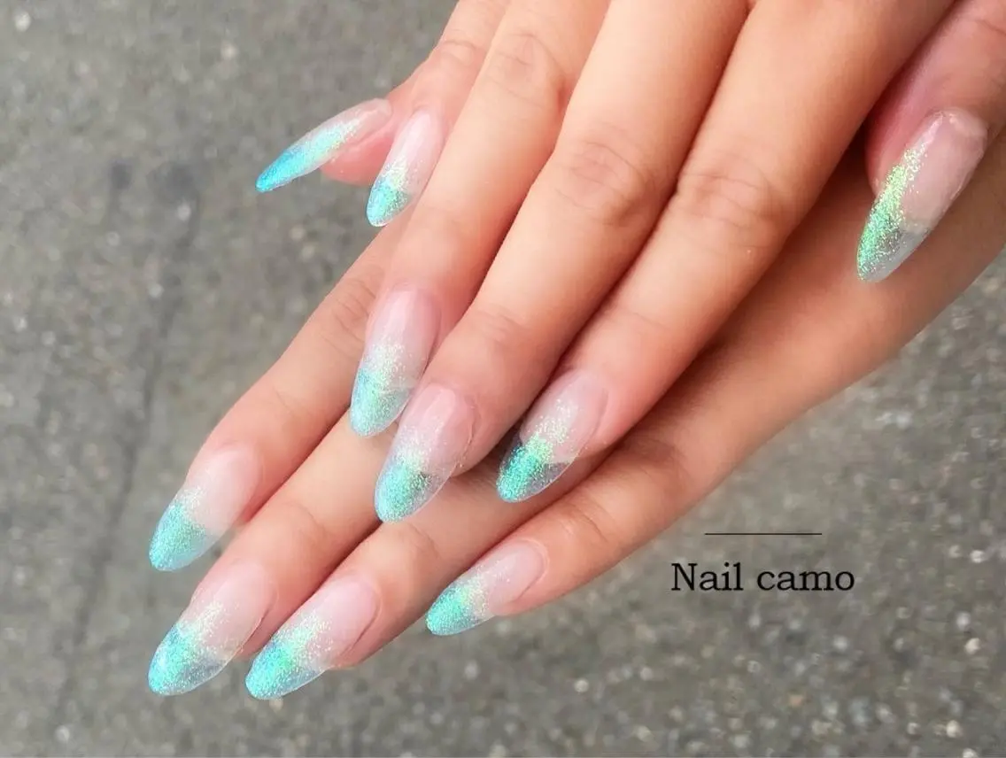 ネイル 長さ出し ラメ(グリッター) ハンドネイル 🌟Nail camo🌟のネイルデザイン
