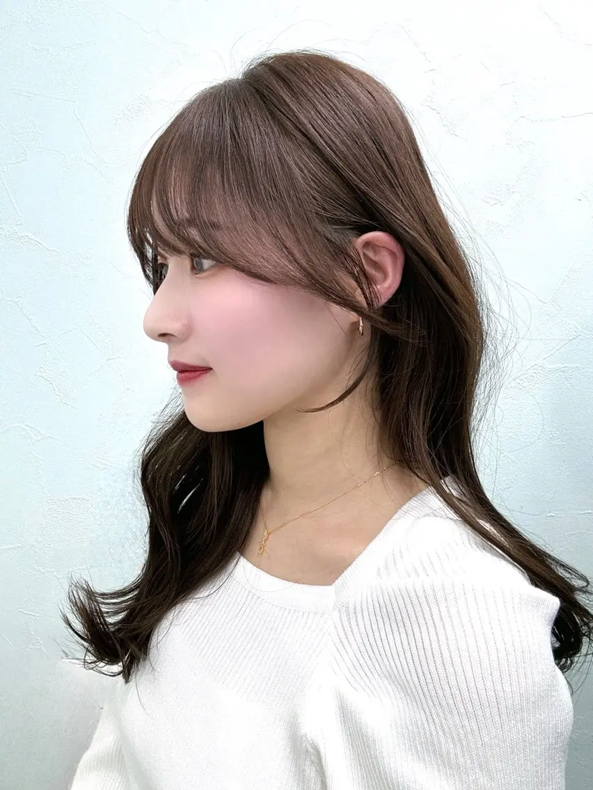 セミロング カラー 顔周りカット 韓国風ヘア 盛れる顔周りカット ♥️韓国ヘア"ちぇるのヘアスタイル