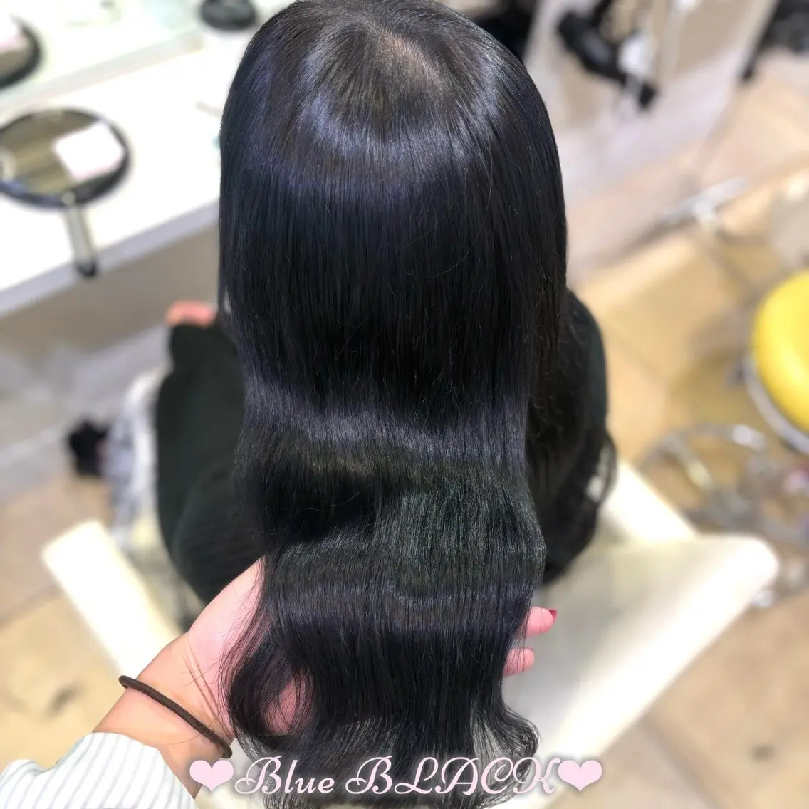 ロング カラー 黒髪 ブルーカラー ブルーブラック ヘアカラー トリートメント 新宿/艶カラー 🎀韓国ヘアKANAのヘアスタイル