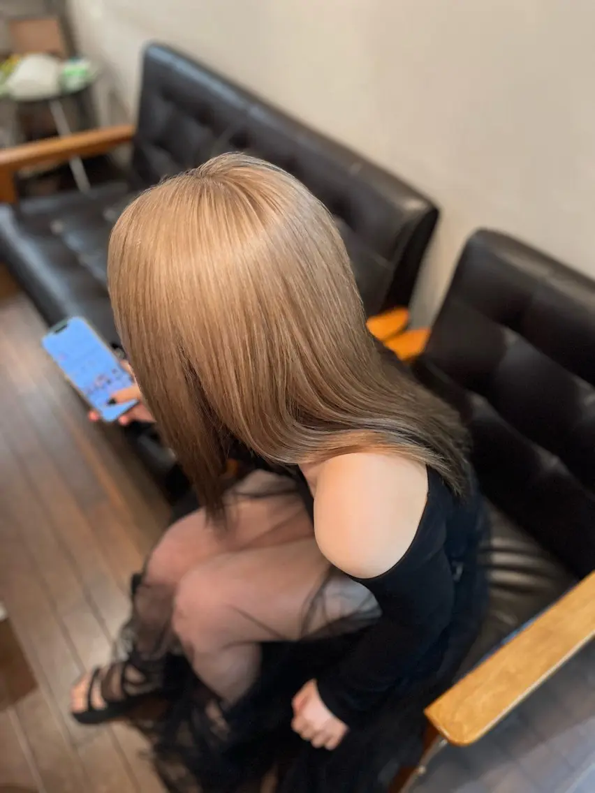 カラー 韓国レイヤー艶カラー HAYATOのヘアスタイル
