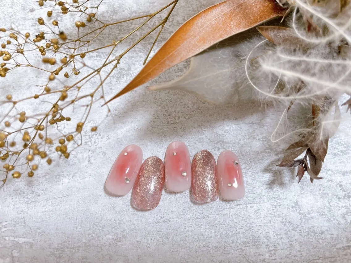 ネイル オーロラネイル フットネイル フレンチネイル ジェルネイル マグネットネイル ハンドネイル kiki nail &brow二子玉川のネイルデザイン