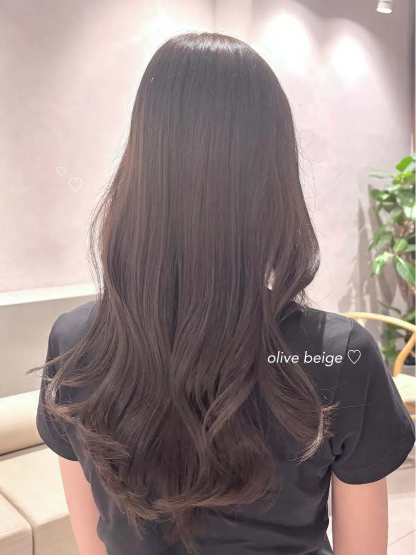 ロング ヘアカラー トリートメント Unami 新宿 Mayukiのヘアスタイル