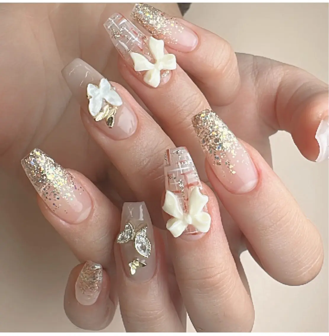ネイル ハンドネイル EMILY NAILのネイルデザイン