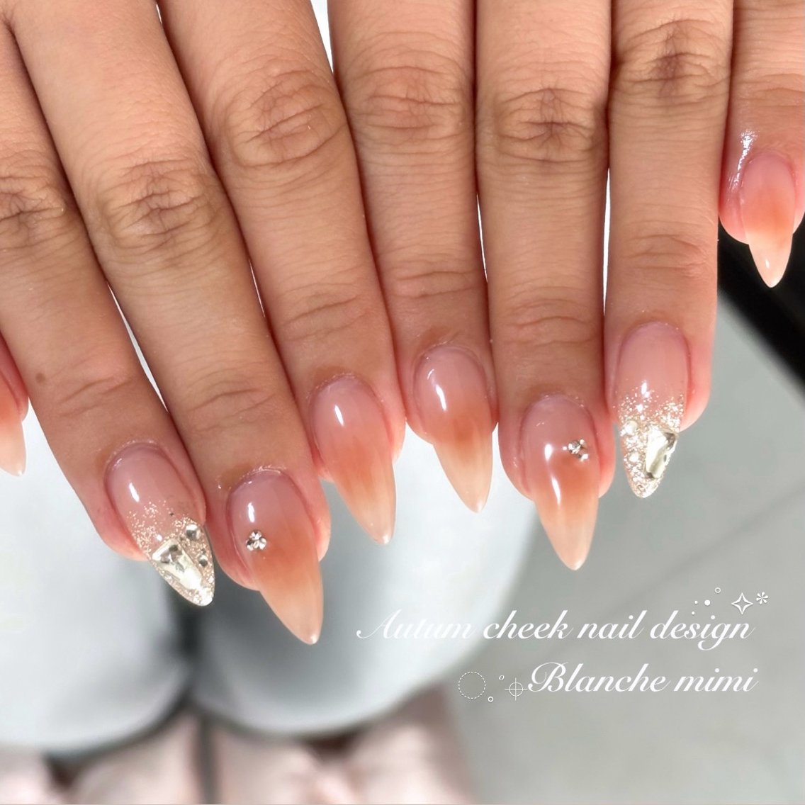 ネイル ハンドネイル Blanche mimi.u_aのネイルデザイン