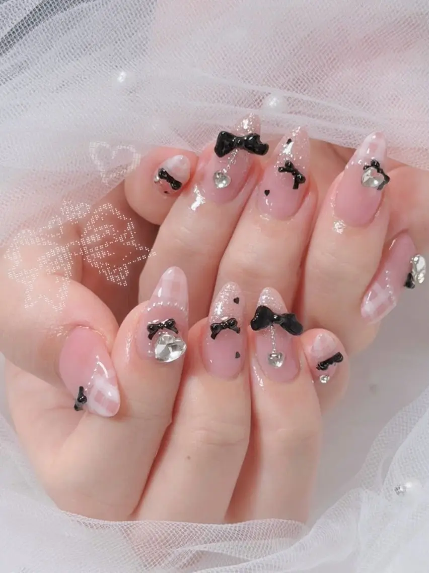 ネイル ドット フットネイル フレンチネイル 韓国ネイル レース Hina KawaiiNailのネイルデザイン