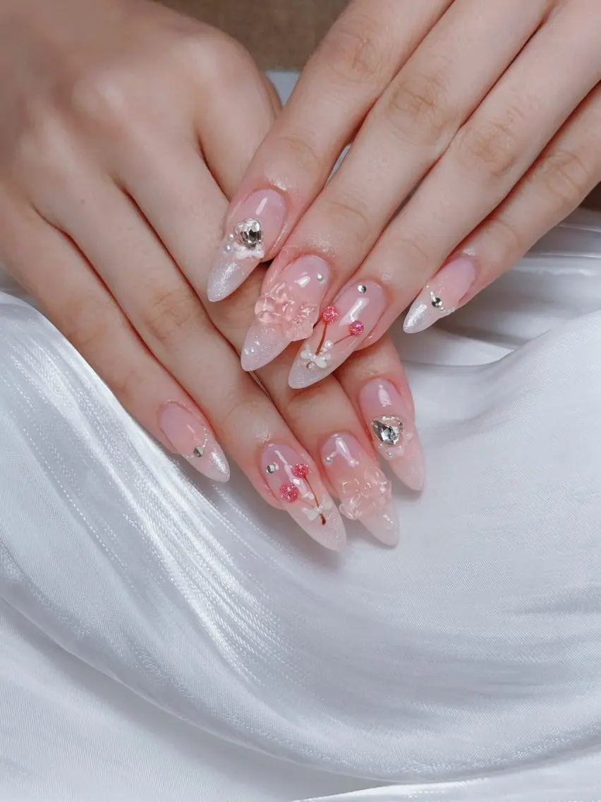 ネイル W·mai nail 関内のネイルデザイン