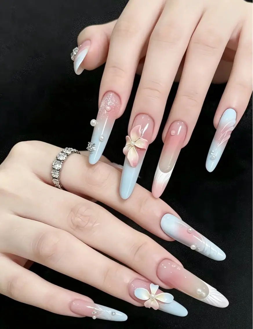ネイル 韓国ネイル マグネットネイル 持ち込み ハンドネイル Dyo Nail_Royalのネイルデザイン