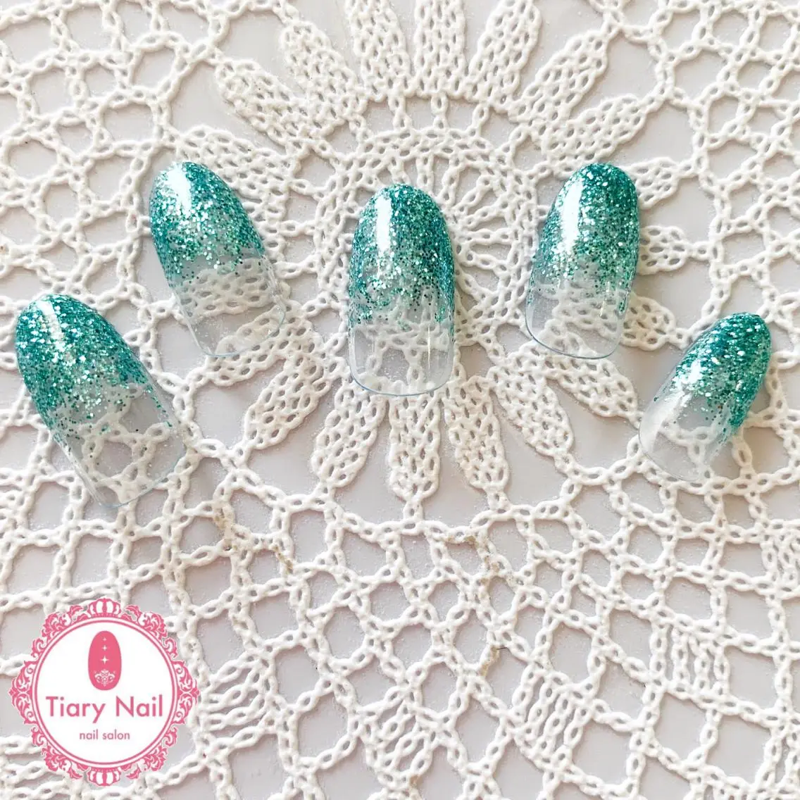 ネイル tiarynail K K🐼のネイルデザイン