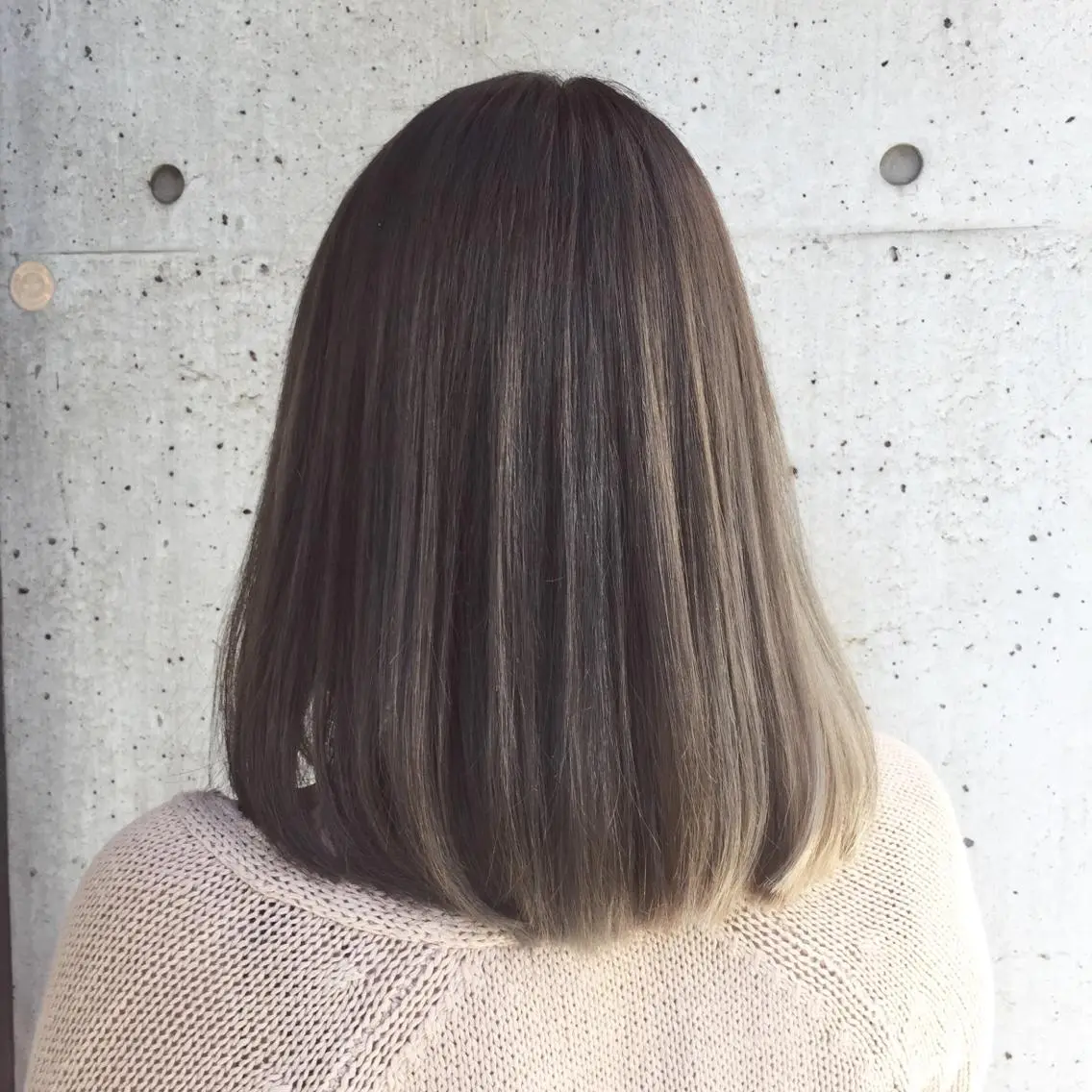ショート カラー パーマ ヘアアレンジ メンズ キッズ ネイル マツエク・マツパ メンズブリーチ メンズハイライト メンズハイトーン メンズインナーカラー ブリーチ 顔まわりレイヤー× 韓国ヘアオタベシンヤのヘアスタイル