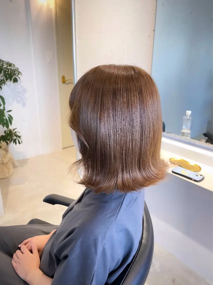 ショート カラー tim hinaのヘアスタイル