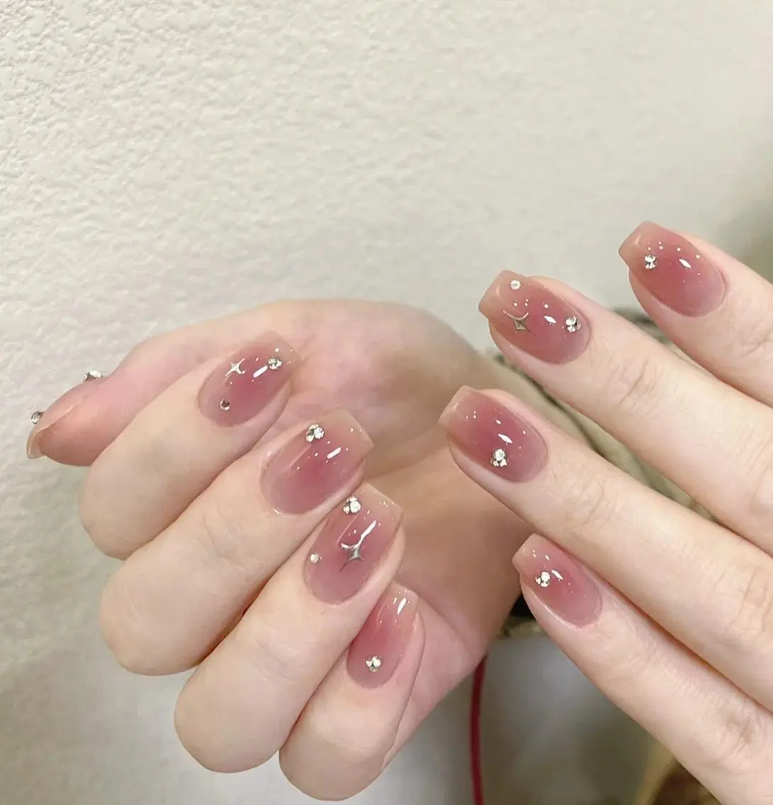 ネイル Queen‘s なんのネイルデザイン
