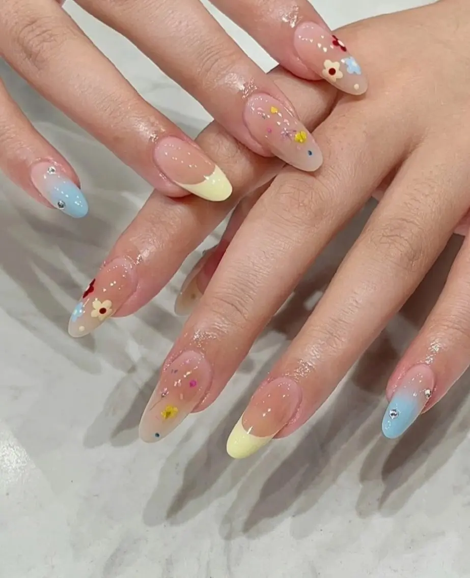ネイル HerNails  Yokosukaのネイルデザイン