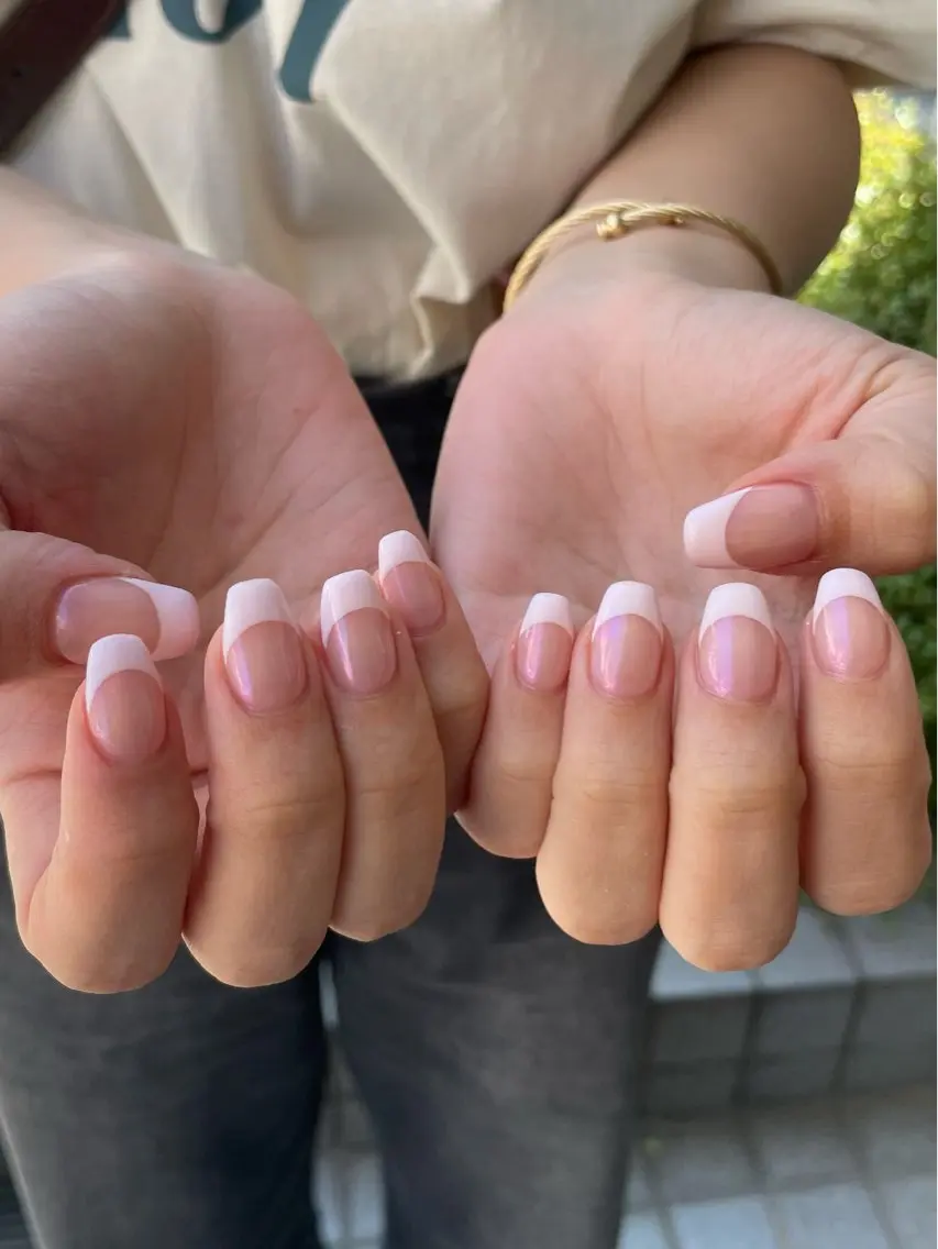 【オフあり】フレンチネイル🪽ベース混み¨̮の写真