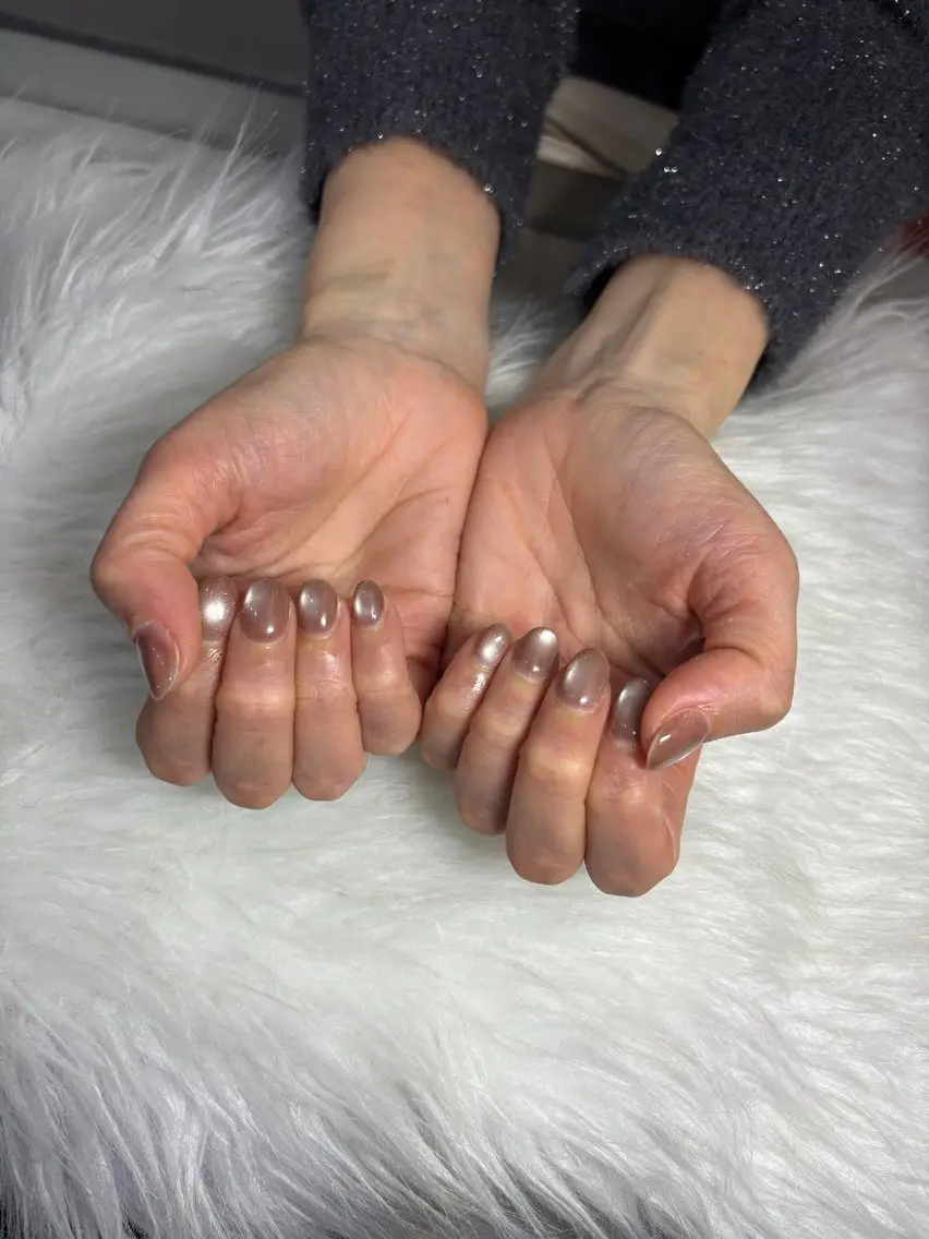 ネイル ハンドネイル LAVISH manaのネイルデザイン