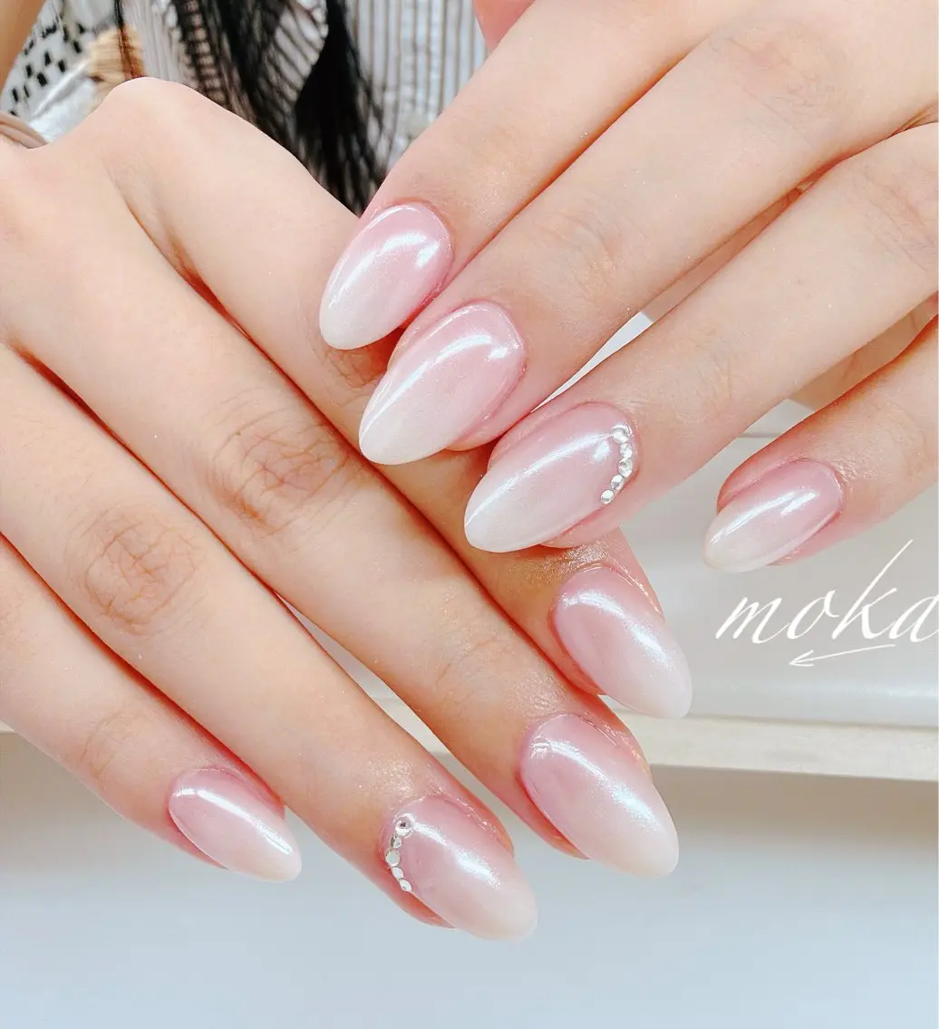 ネイル 胡蝶蘭レディースサロ ンNailMOKAのネイルデザイン