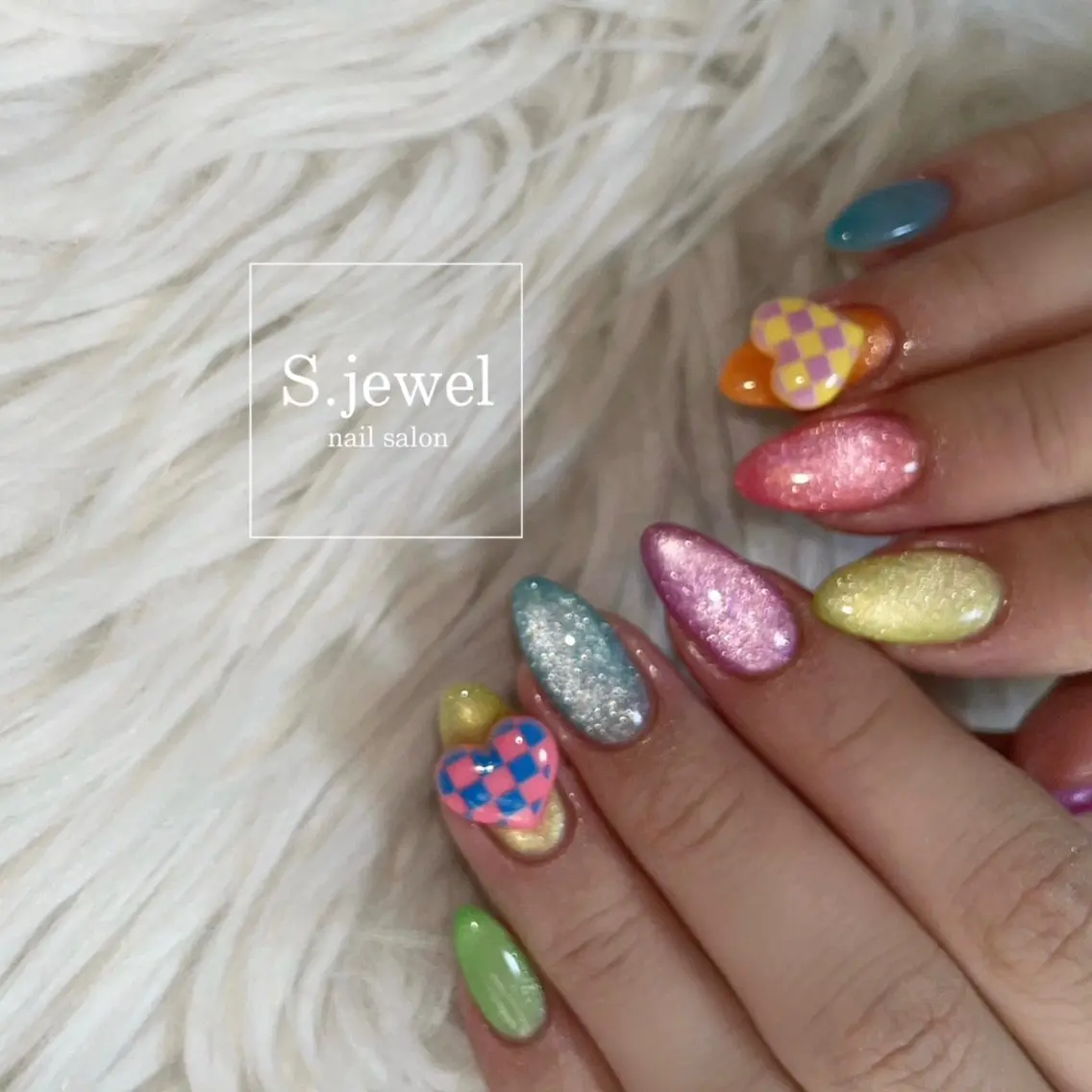 ネイル S. JEWELのネイルデザイン