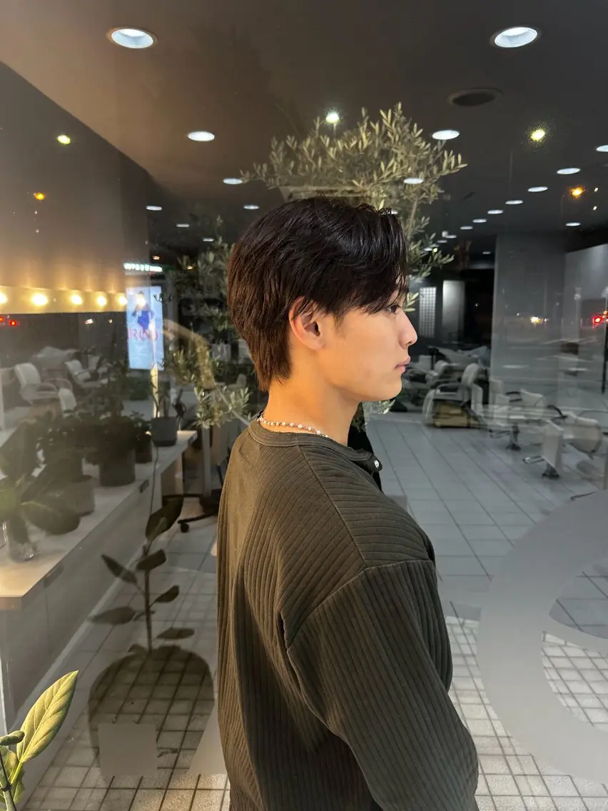 カラー メンズ アッシュ 古川 遥翔のヘアスタイル