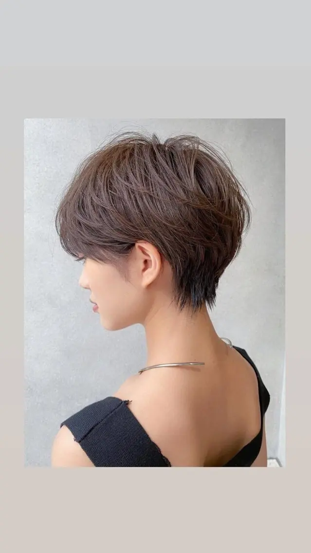 ショート RosierBleu 中山のヘアスタイル
