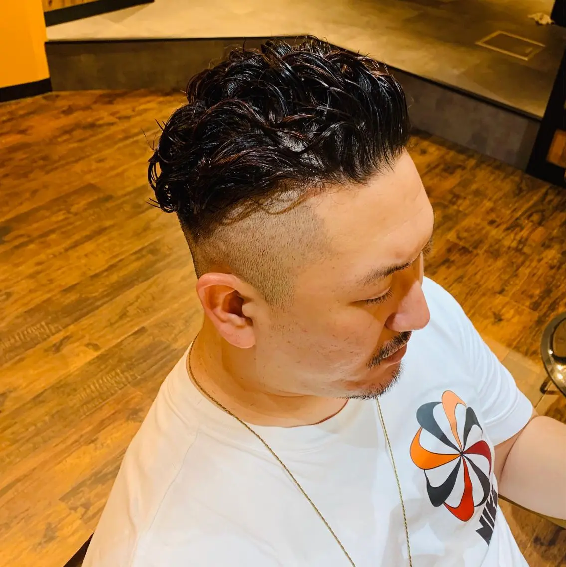 ショート カラー パーマ メンズ ヨシダ アズサのヘアスタイル