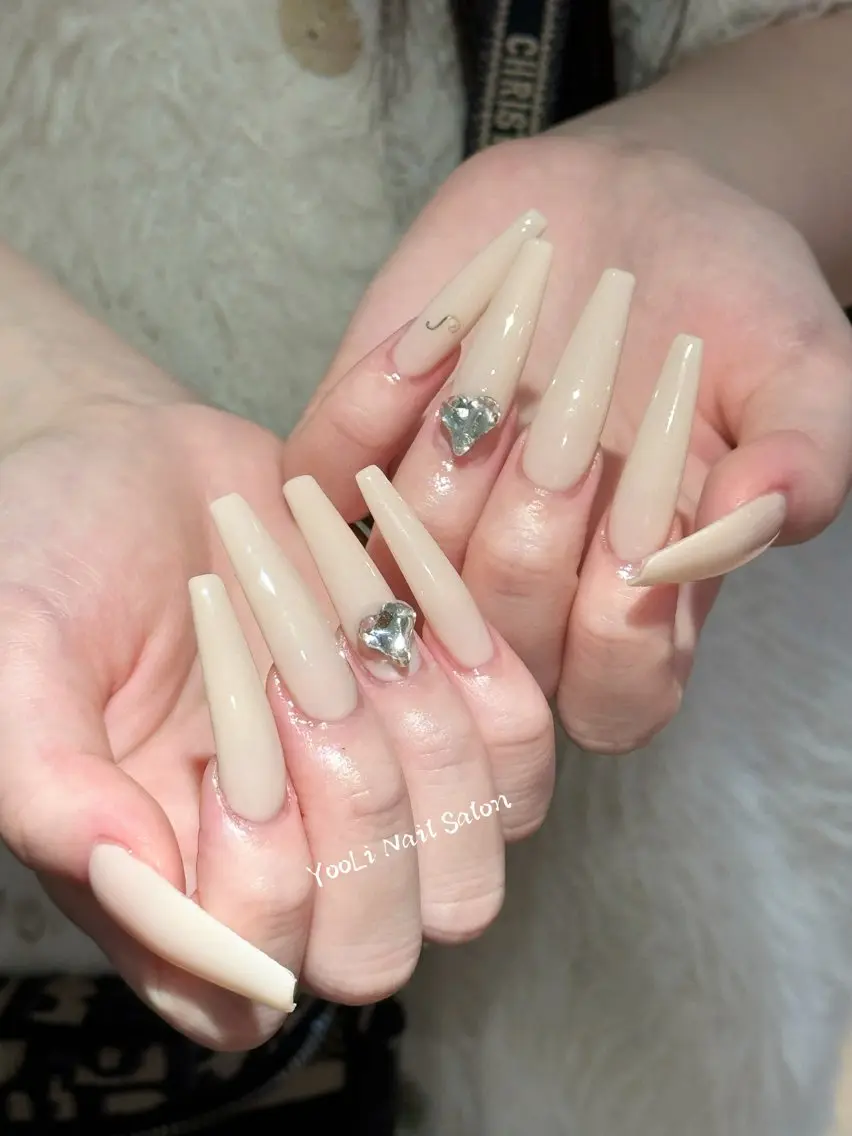 ネイル アートネイル オーロラネイル チークネイル フレンチネイル ガラスフレンチ 🎀🎀YooLi Nail Salonのネイルデザイン