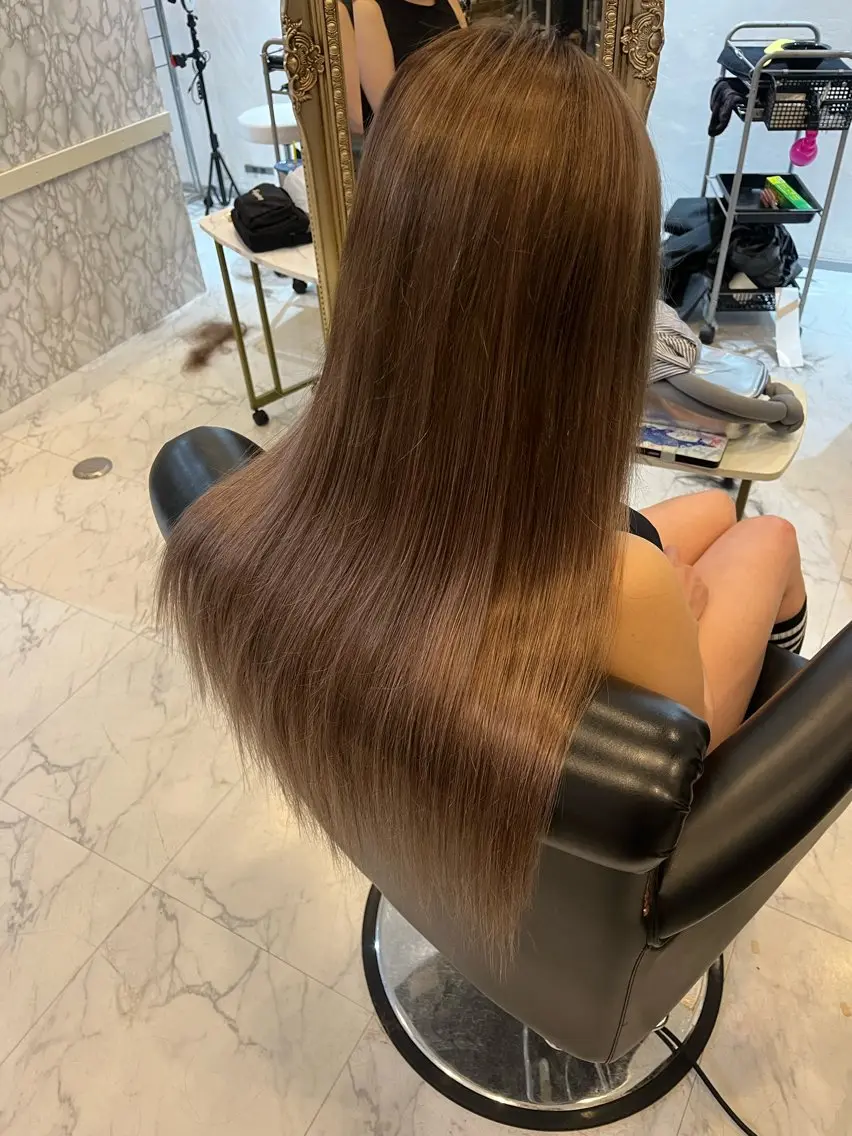 ロング エクステ ケアブリーチ&シール エクステの店和田翔莉のヘアスタイル
