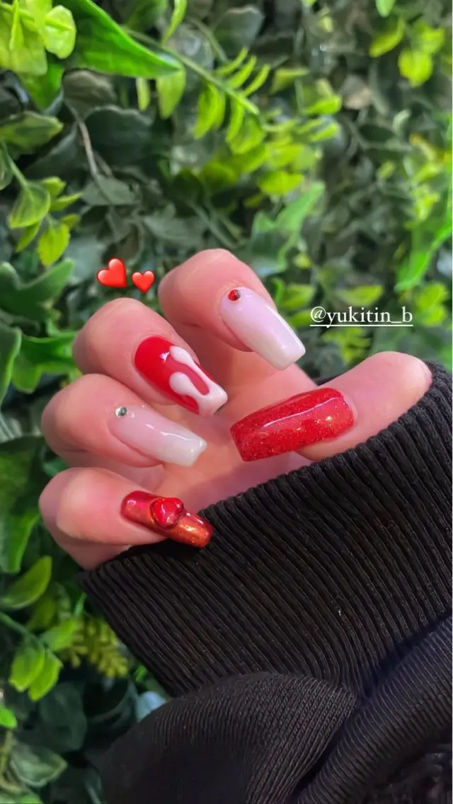 ネイル ハンドネイル 8appy YUKITIN.Bのネイルデザイン
