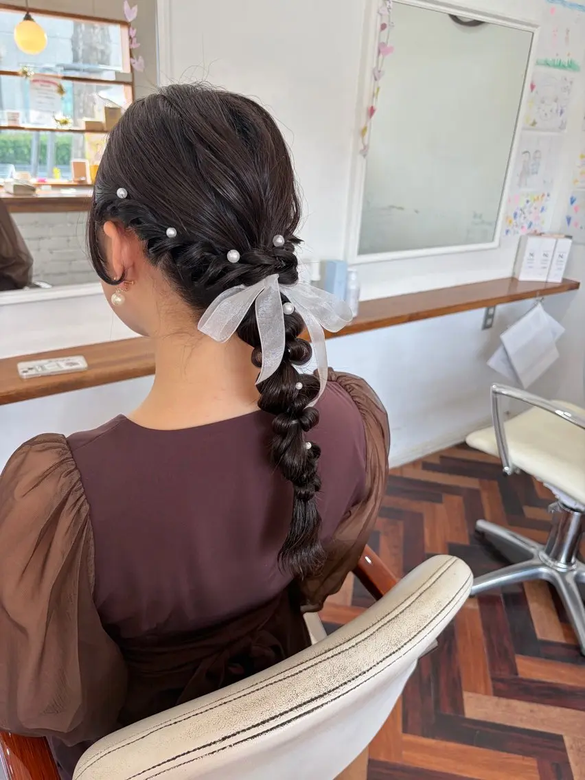 セミロング ヘアアレンジ ヘアセット Kazaoka Saraのヘアスタイル