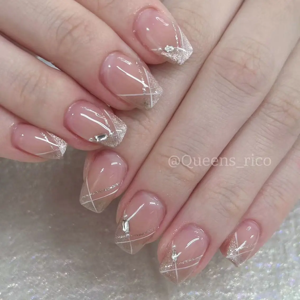 ネイル Queens ゲンのネイルデザイン