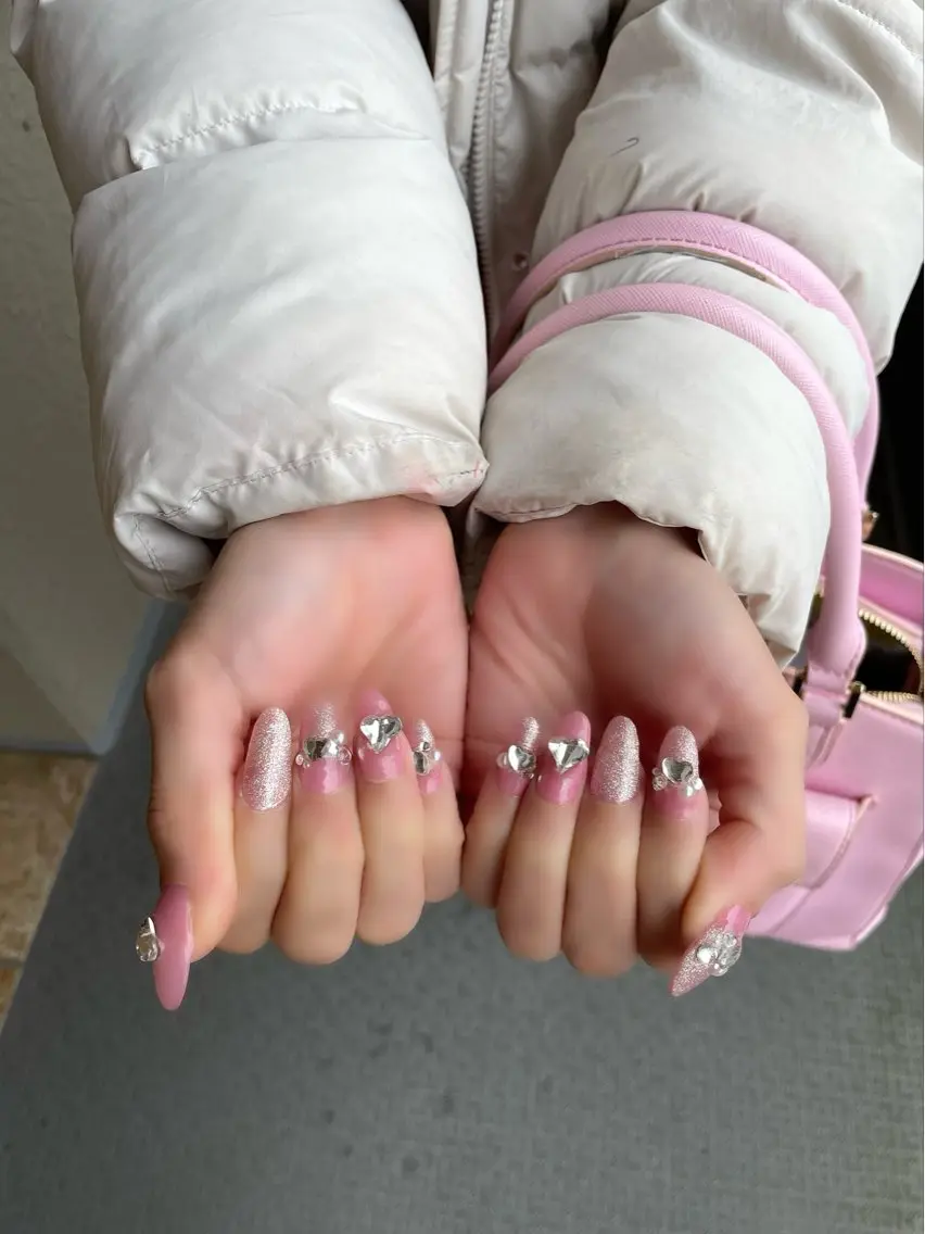 ネイル ハンドネイル アリスローザ yukiのネイルデザイン