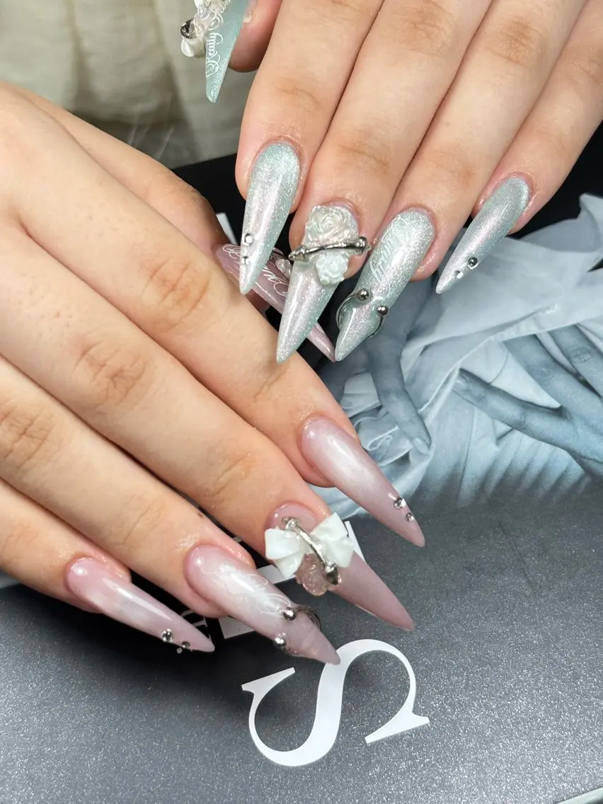 ネイル キラキラネイル 韓国ネイル マグネットネイル 夏ネイル ワンホンネイル ハンドネイル Sully Nail Labのネイルデザイン