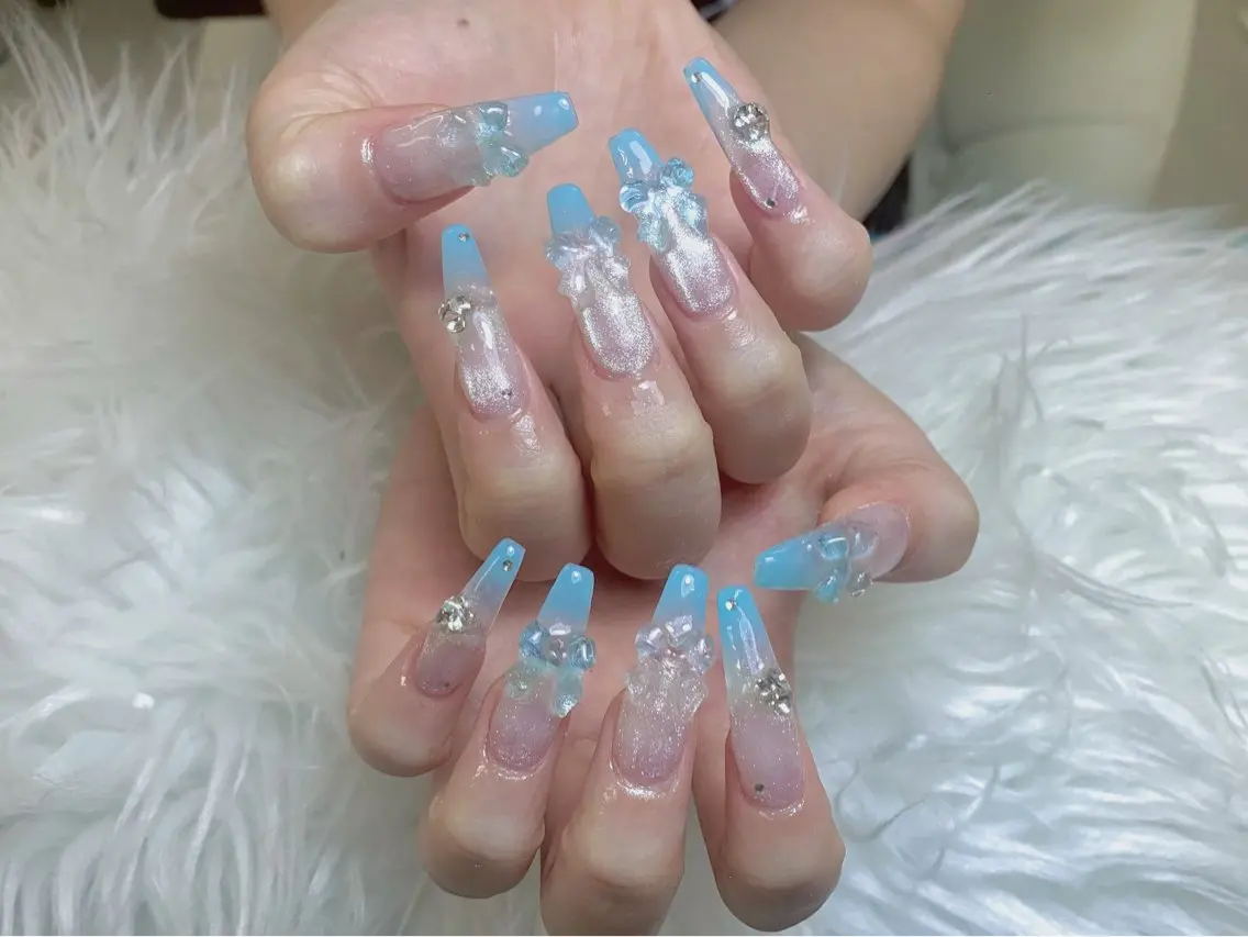 ネイル チークネイル 長さ出し フットネイル マグネットネイル 持ち込み ハンドネイル ANH NAIL ゴテゴテ専門店💎のネイルデザイン