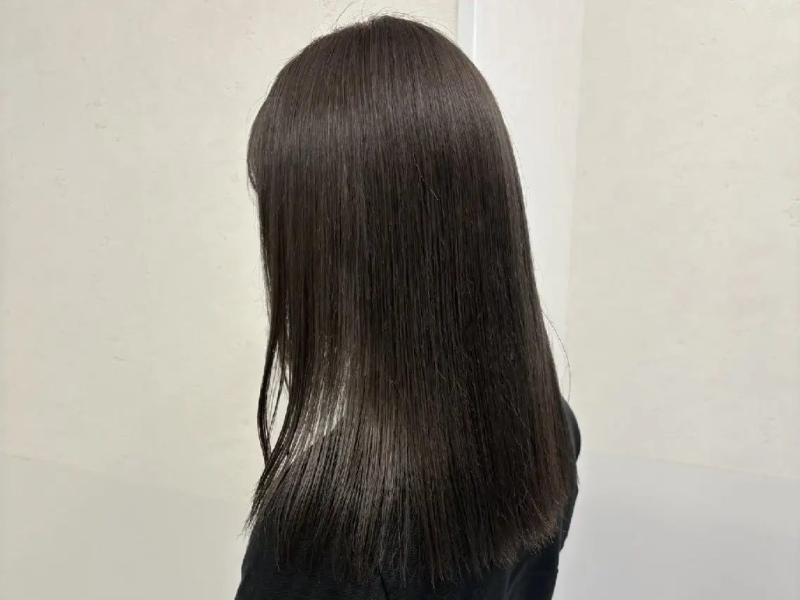カット+カラー+極潤トリートメント🧴の写真