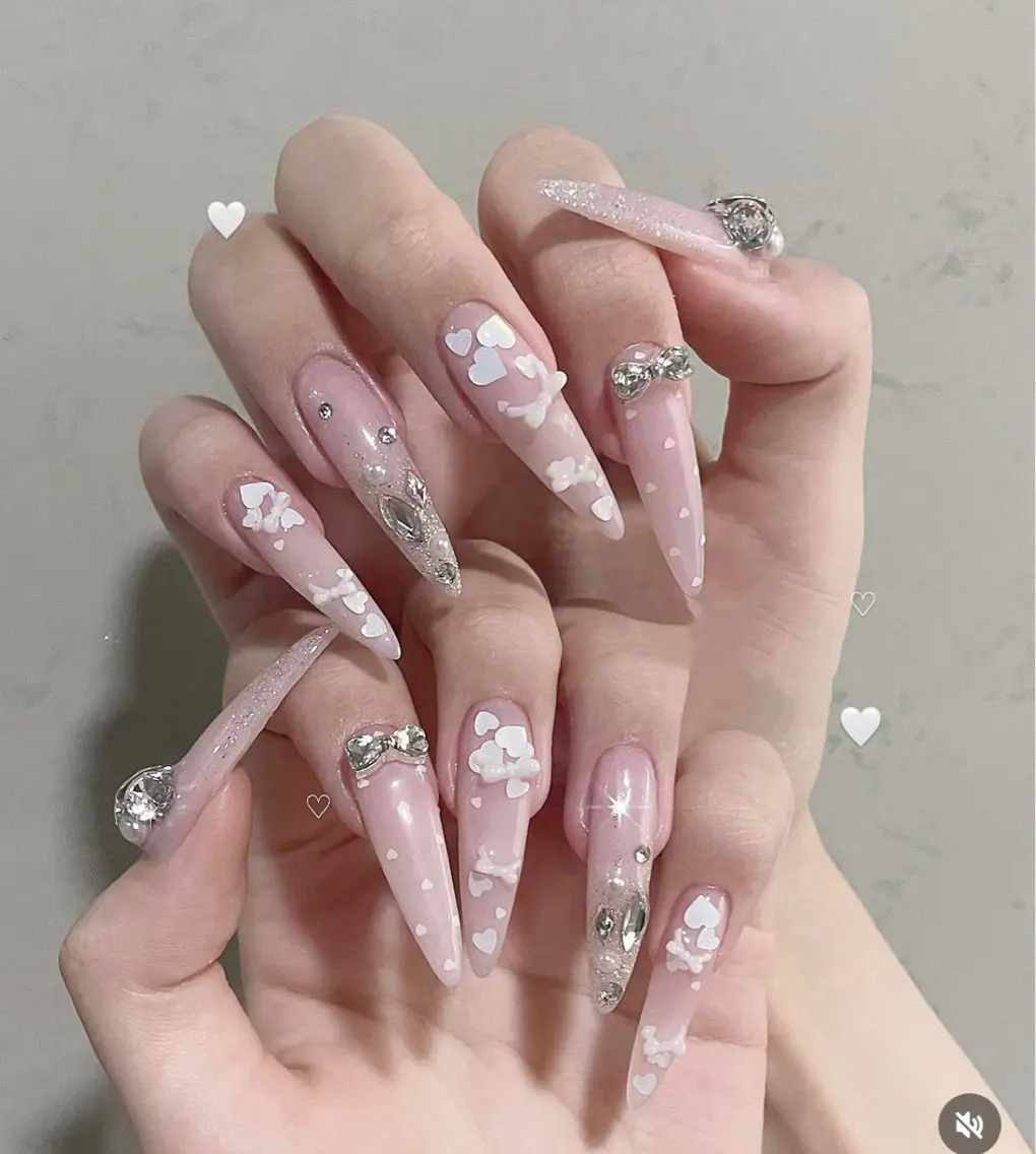 ネイル ハンドネイル Rina Mika Nailsのネイルデザイン