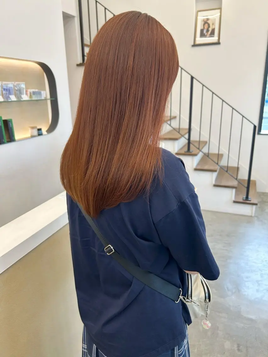 ロング オレンジブラウン ボブ 顔周りカット 韓国風ヘア ヘアカラー 本澤 朋香のヘアスタイル