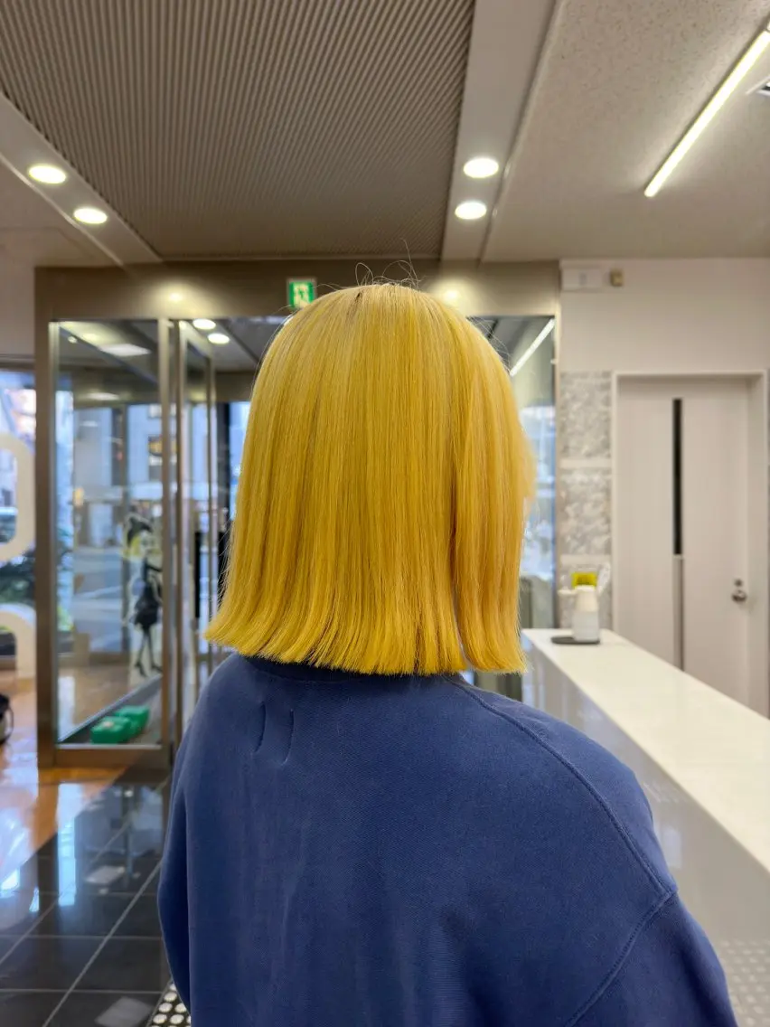 カラー イエローカラー ヘアカラー トリートメント 巻ける縮毛矯正✨ ボブ/ショートともきのヘアスタイル