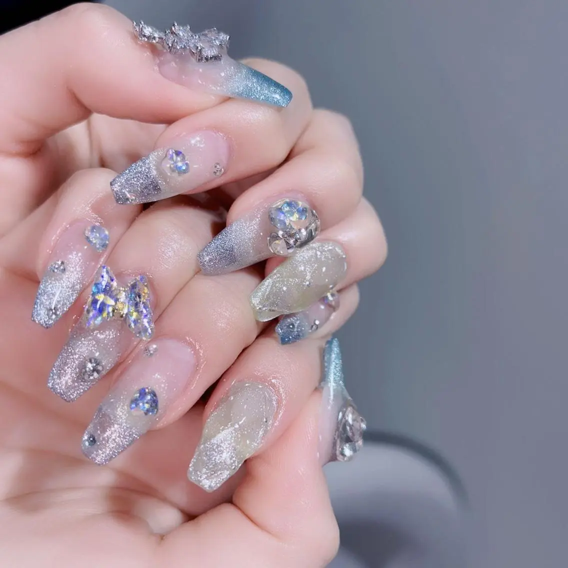 ネイル アートネイル 長さ出し ネイルチップ Queen's ゆなのネイルデザイン