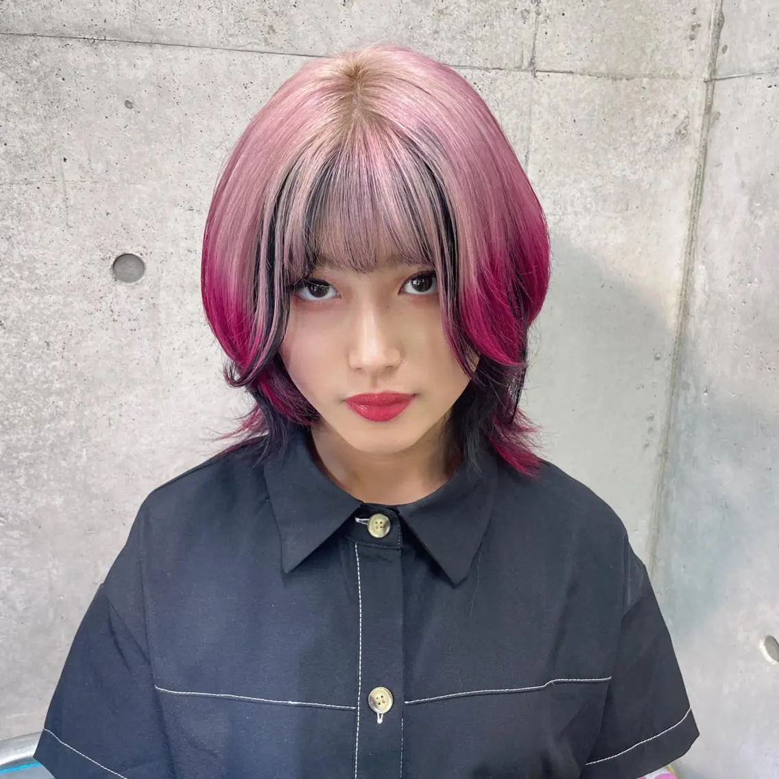 カラー ブリーチ/ウルフ特化 渋谷カルチャー交差点のヘアスタイル
