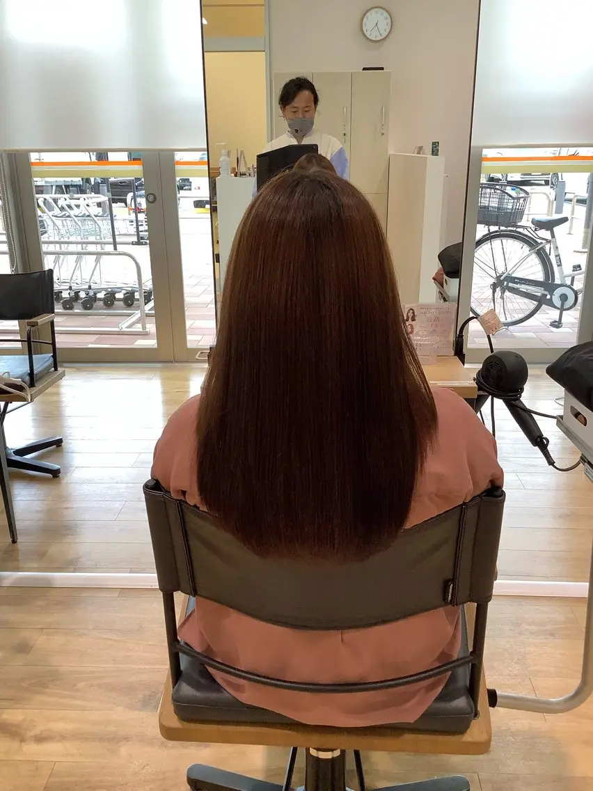 セミロング カラー パーマ 髪質改善縮毛矯正 美容師✂️山崎竜二のヘアスタイル