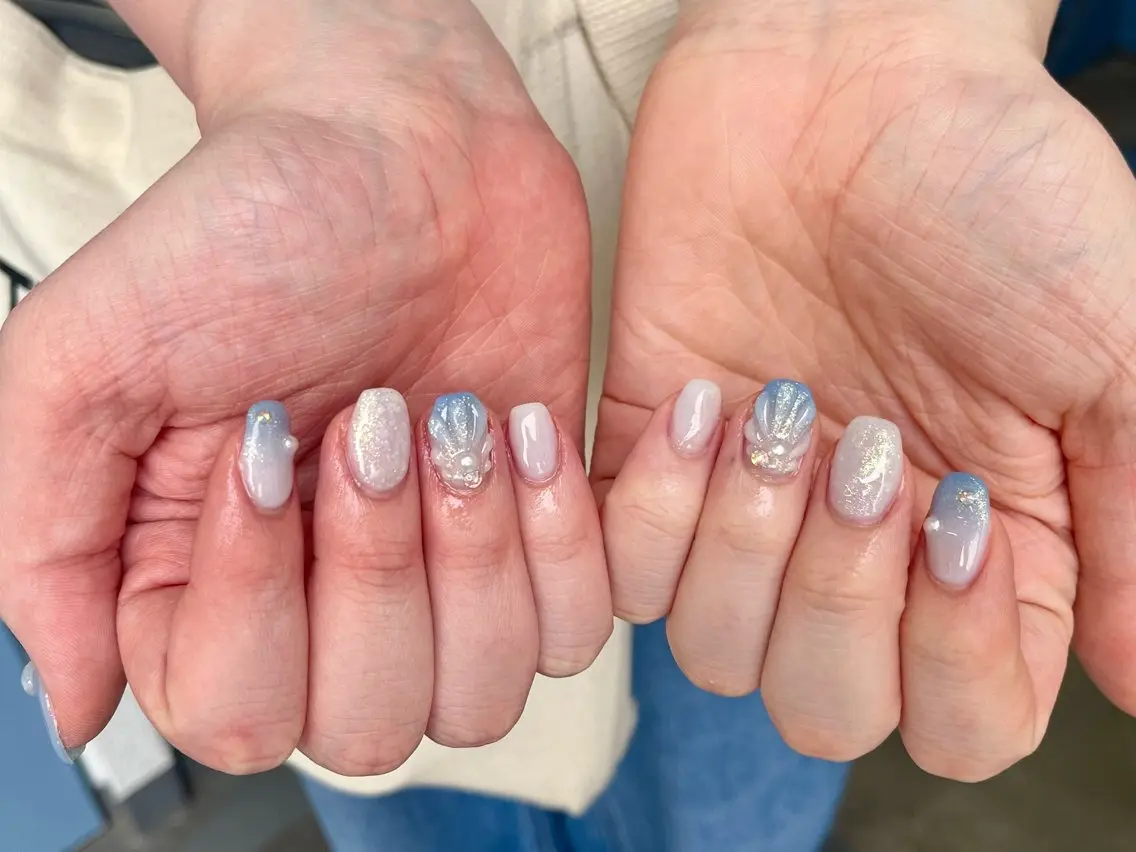 ネイル オーロラネイル フットネイル フレンチネイル ジェルネイル マグネットネイル kiki nail たまプラーザのネイルデザイン