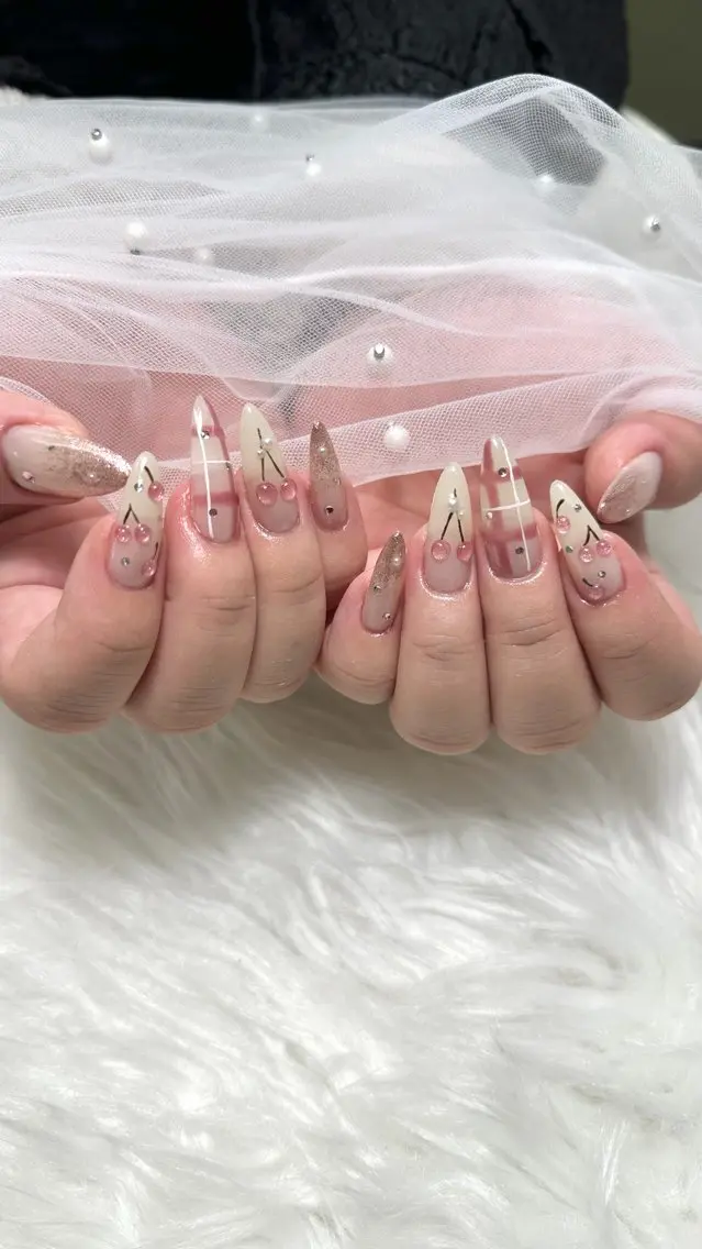 ネイル SAKURA momo京橋のネイルデザイン