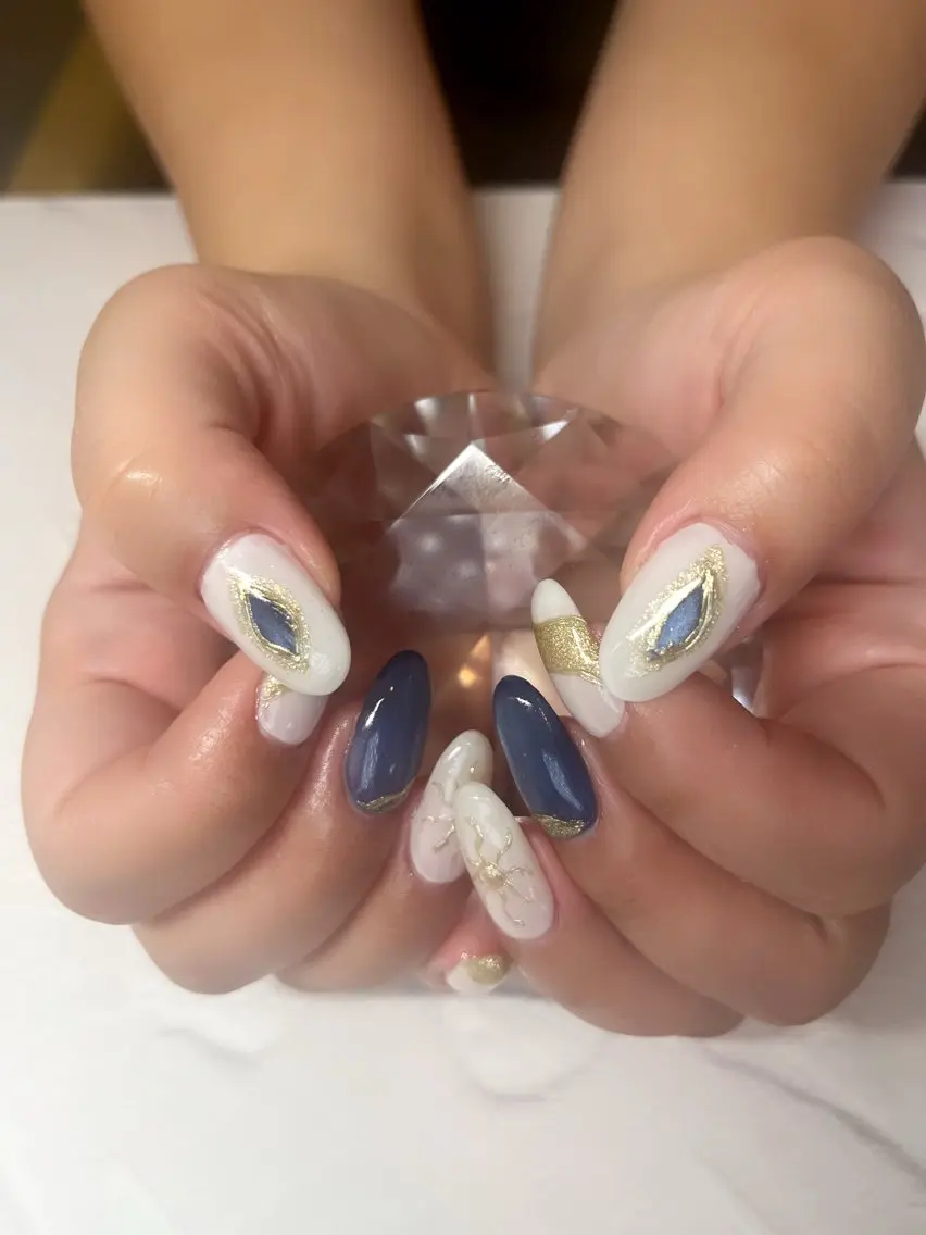 ネイル ハンドネイル li___nail 31のネイルデザイン