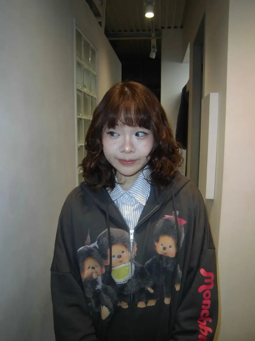 ミディアム り おのヘアスタイル