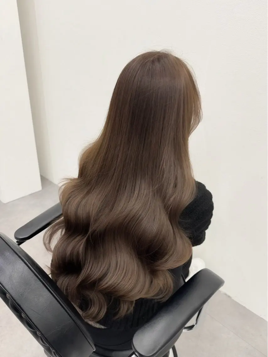 【透明感カラー✨】ブリーチなしWカラー+選べるオリジナルケア💇♀️の写真