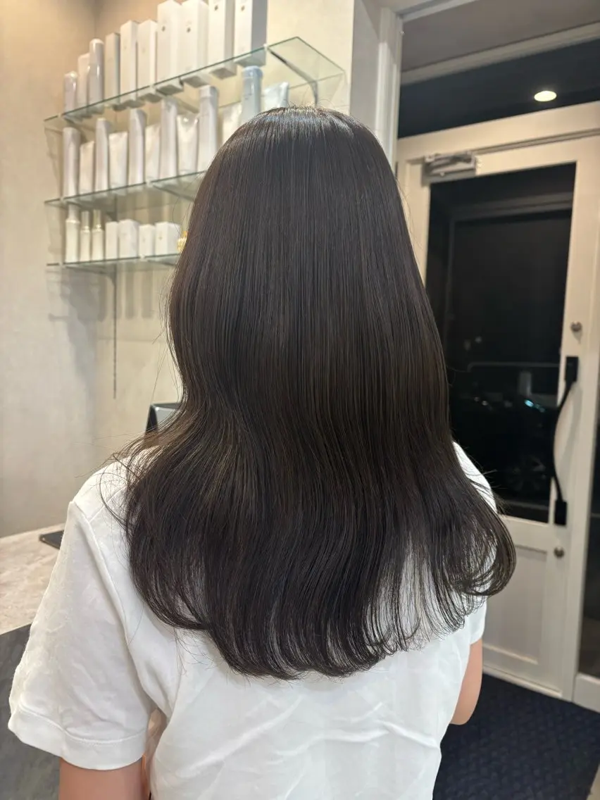 セミロング 金木 凜花のヘアスタイル