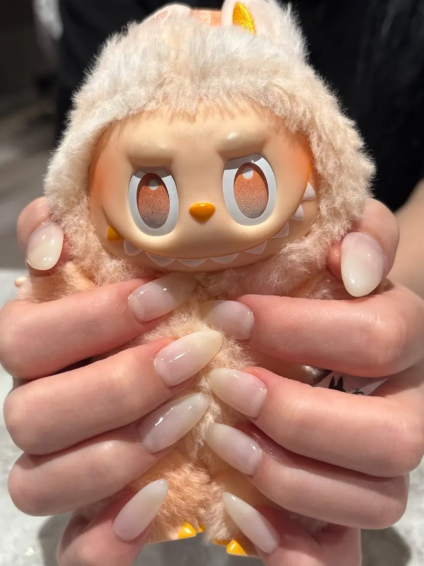 ネイル ハンドネイル Nail Ann safuのネイルデザイン